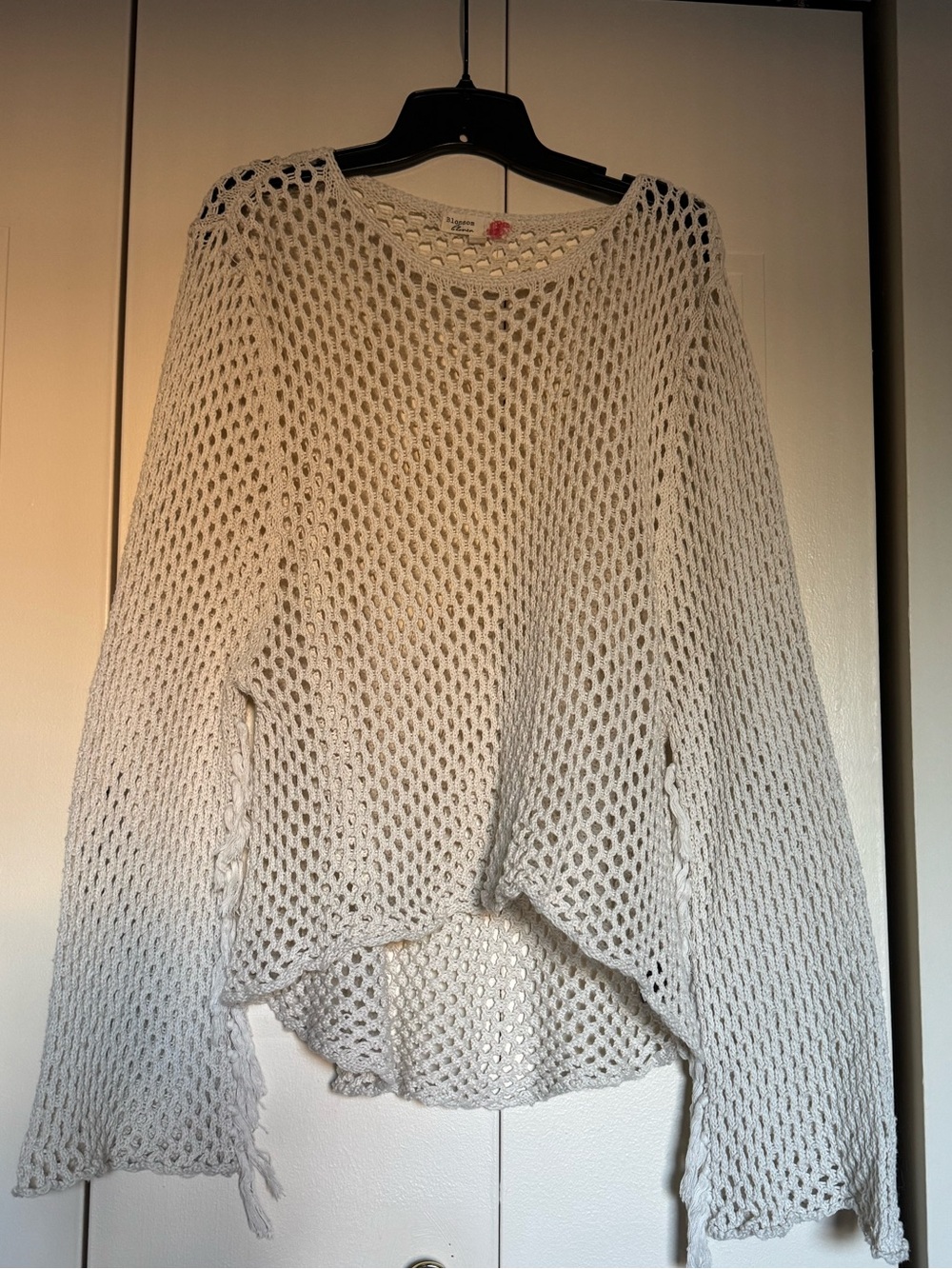 Lightweight Open-Knit Women's Sweater - White